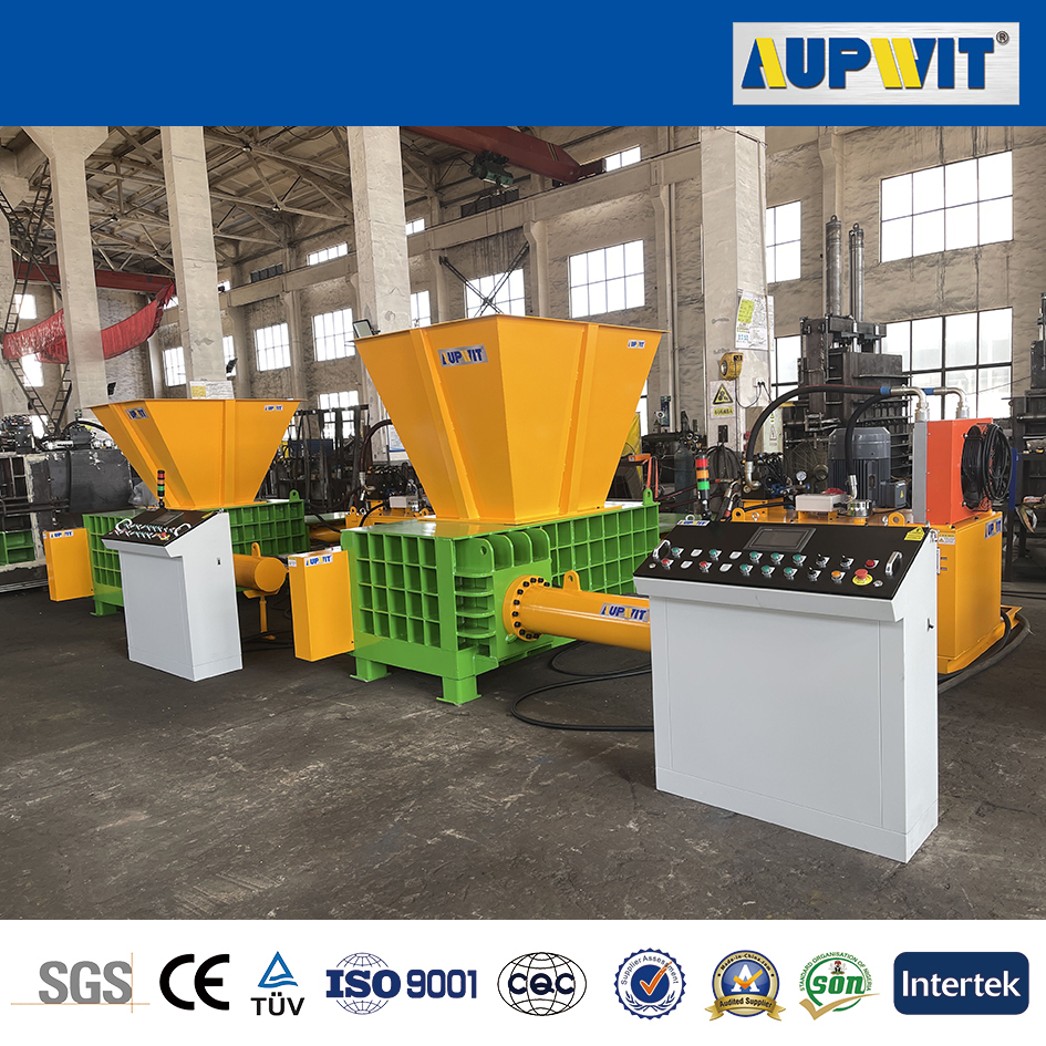 How compact is the material compressed by the Y81 PTZ Automatic Scrap Baler