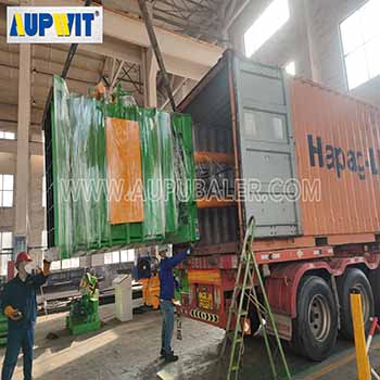 Which factors affect the baling speed of a hydraulic tire baler